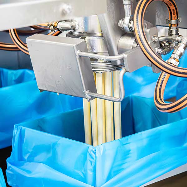 Shortening packed bag-in-box — SD Guthrie International Liverpool Refinery